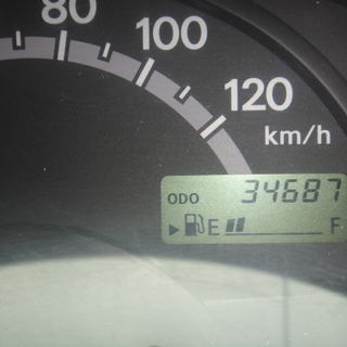 軽トラック４WD　スズキキャリー三方開　走行35千K　車検期間長い　マニアル５速の画像