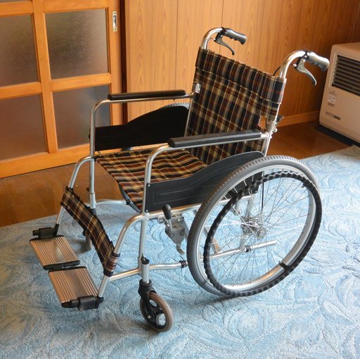 車イス（ワイドタイプ）