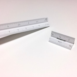 ステッドラー 三角スケール30cm 建築士用の画像