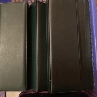 無料 0円 アクセサリーケース ブローチ イヤリング ピアス カフス ボールペン ネックレス コイン ケースなどいろいろ多数ありの画像