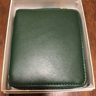 未使用品 コム・デ・ギャルソン 二つ折り財布