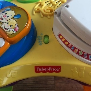 fisher price 0歳児から2歳にかけて使うおもちゃですの画像