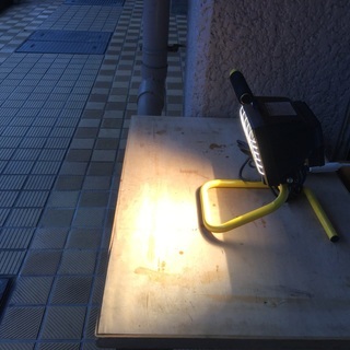 ハロゲン投光器の画像