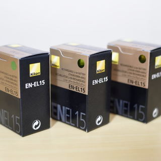 ニコン　デジタル一眼バッテリーEN-EL15（旧型）新品