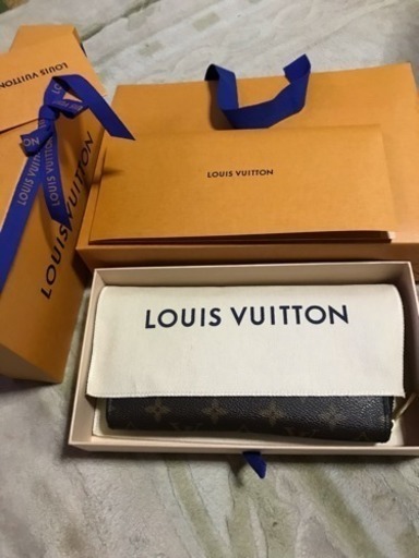 値下げしました‼️LOUIS VUITTONジッピー