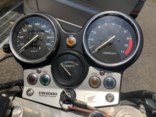 緊急値下げ！CB1000SF SC30 逆車 大阪からBig1 検査R3/2月(完売)