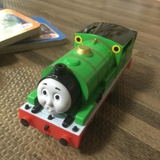 相談中  トーマス絵本セット パーシーおまけ付きの画像