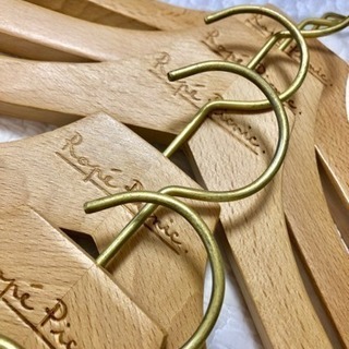 ロペピクニック 木製ハンガー 9点セットの画像