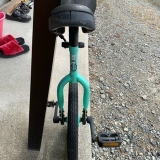 一輪車の画像