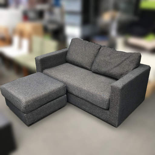 【自社配送は札幌市内限定】二人掛け ソファ 布製 オットマン ダークグレー系 　 K