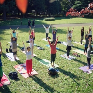 無料の野外パークヨガイベントYOGAMUDRA ASAHI初開催決定！