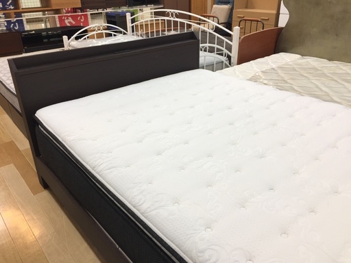 NITORI（ニトリ）セミダブルベッド