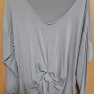☆カーキ☆チュニック丈デザインカットソー☆M～Ｌ位￥100！