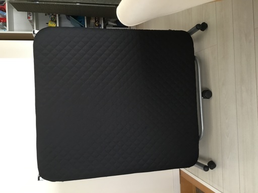 折りたたみベッド 美品