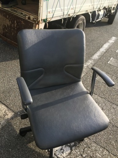 中古品 事務椅子 8脚