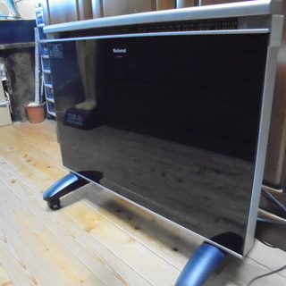 ナショナル遠赤外線パネルヒーター（DS-P1200)の画像