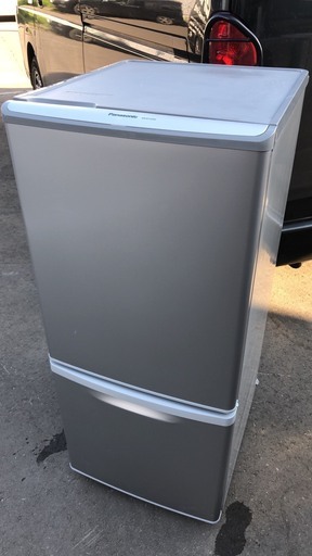 パナソニック　2ドア冷蔵庫　シルバー　2011年　138L