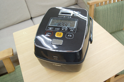 象印 極め羽釜 圧力IH炊飯ジャー 南部鉄器 NW-AS10-BZ 5.5合 2016年製 プライムブラック 炊飯器 ZOJIRUSHI　☆ PayPay(ペイペイ)決済可能 ☆ 札幌市 清田区 平岡