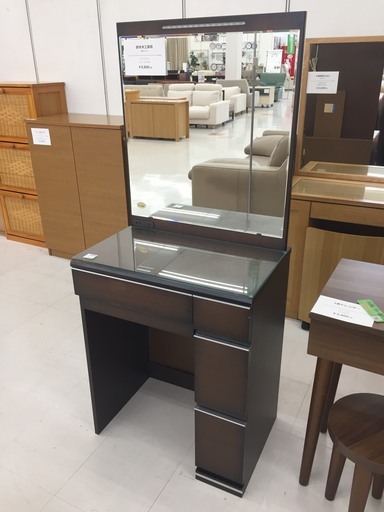 取りに来て頂ける方限定！鈴木木工家具・1面ドレッサーのご紹介です！