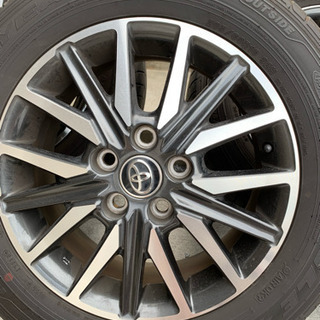 80ヴォクシー 純正タイヤ