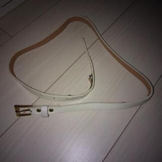 白細いベルト夏用