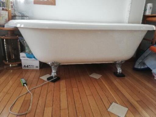 猫脚バスタブ　洋風浴槽