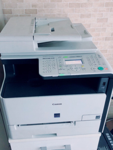 複合機 satera MF8050cn