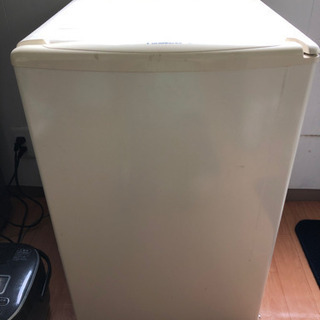 小型冷蔵庫