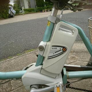 ブリジストン社 電動三輪自転車の画像