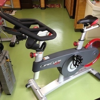 夏のボディメイクの画像