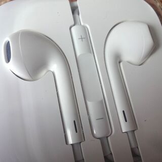 ★新品・未使用★Apple iPhone 付属 純正 有線 イヤホン 正規品 3.5mm イヤホンジャック対応 付属品 アップルの画像