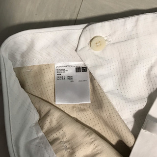 履かなくなったパンツ2点の画像