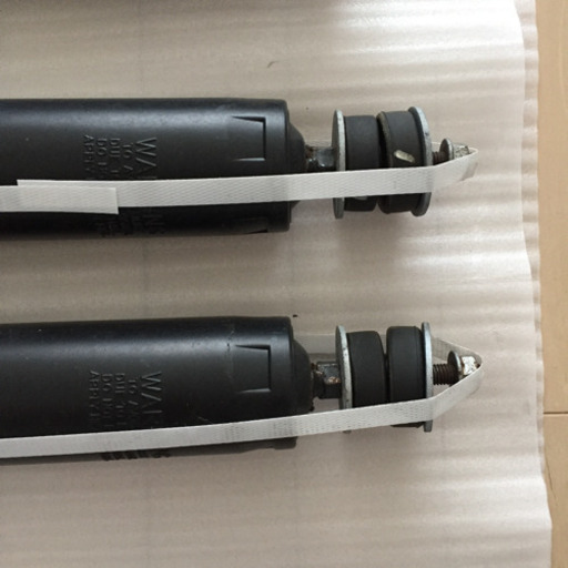 ショックアブソーバー