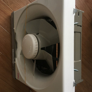 [値下げ]新品未使用 Panasonic パナソニック 金属製換気扇 FY-20PM5 2019年製の画像