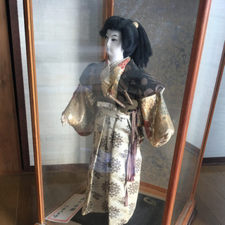 侍 人形