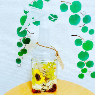 ⭐️黄色のひまわり🌻スプレーボトル⭐️