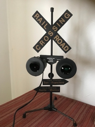 RAIL ROAD SIGN アメリカの踏み切りの信号機のオブジェ「レイルロードサイン」