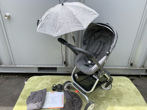 お値下げ！ストッケ ☆ ベビーカー ☆ スクート ☆  パラソル付き ☆