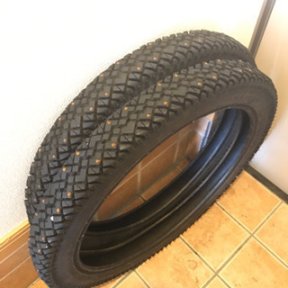カブ用17インチ2.50 冬用スパイクタイヤ二本セット