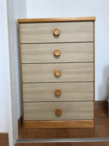 木のタンス(87cm×59cm×39cm)