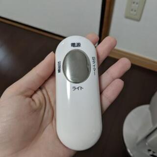 アロマ付き加湿器　KOIZUMI　リモコン付きの画像