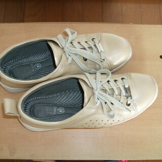 レディーススニーカー／パンジーの画像