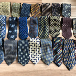 【取引中】  ネクタイ   ☆ブランド品23点  まとめ売り☆の画像