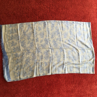 新品のシルク100%のストール