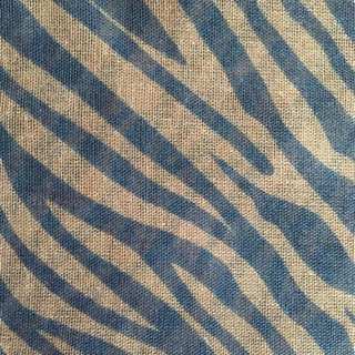 ゼブラ柄のストールの画像
