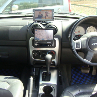 自社ローン★保証人無★全国対応★Jeep Cherokee★希少車★安心の4WD★レザーシート★ETC★パワーシート★車検令和2年11月★アンティーラAWの画像
