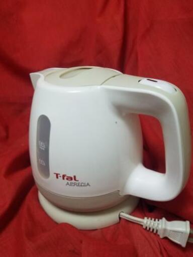 美品T-fal電気ケトル0.8Ｌ