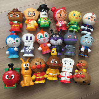 (交渉中)アンパンマン人形 18個セット！