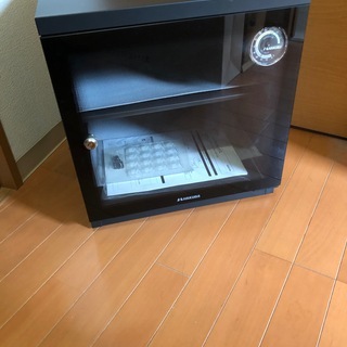 【売ります】HAKUBA 電子制御防湿保管庫 E-ドライボックス...