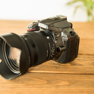 商談成立【Nikon 一眼レフ　D5300　ボディ　グレー】の画像